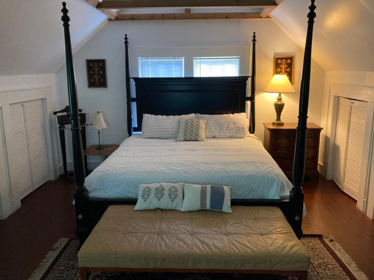 Country House On 1 Acre 4 Beds Great For Events Or A Quiet Weekend! Independence Exterior foto